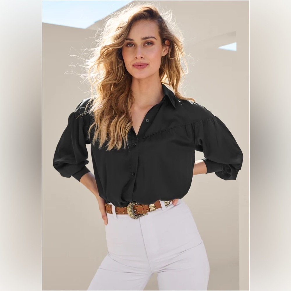 VENUS Black Button-Up Blouse